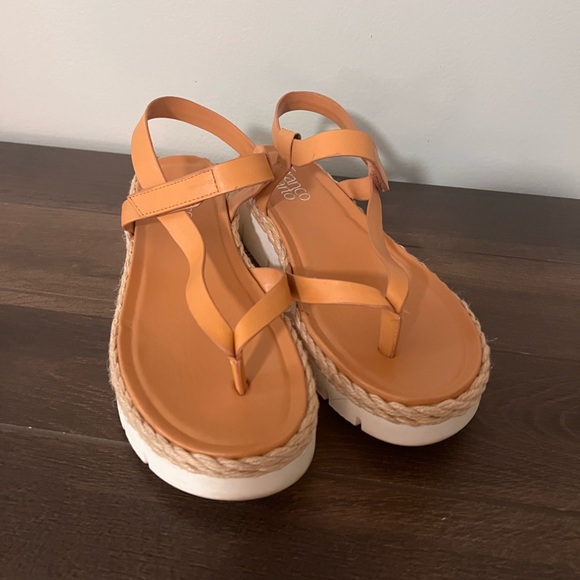 Franco Sarto Platform Sandals size 8 - Picture 1 of 5